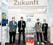 Forschungsgruppe der Klinik für Herz- und Thoraxchirurgie auf der Messe Medica 2021